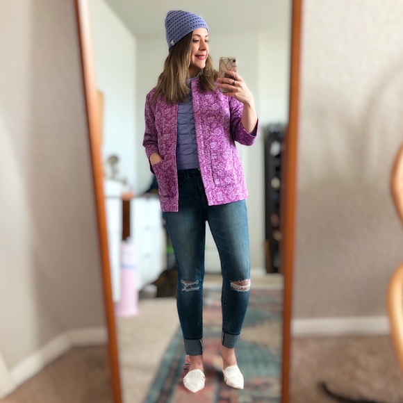 Meet your Posher, Andrea - Picture 7 of 11